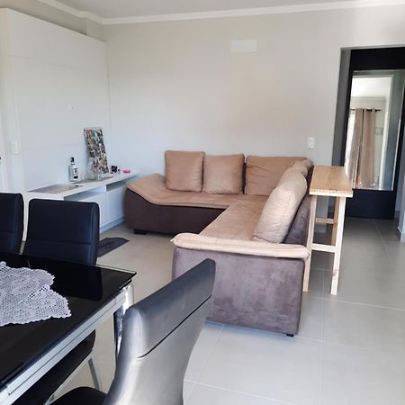 Agradavel Apartamento Em Bairro Silencioso... Balneário Camboriú Exterior foto
