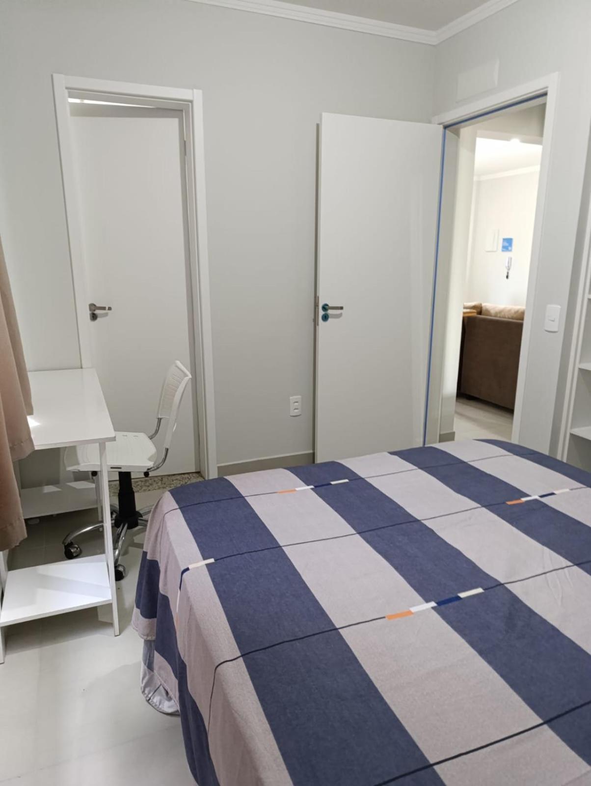 Agradavel Apartamento Em Bairro Silencioso... Balneário Camboriú Exterior foto